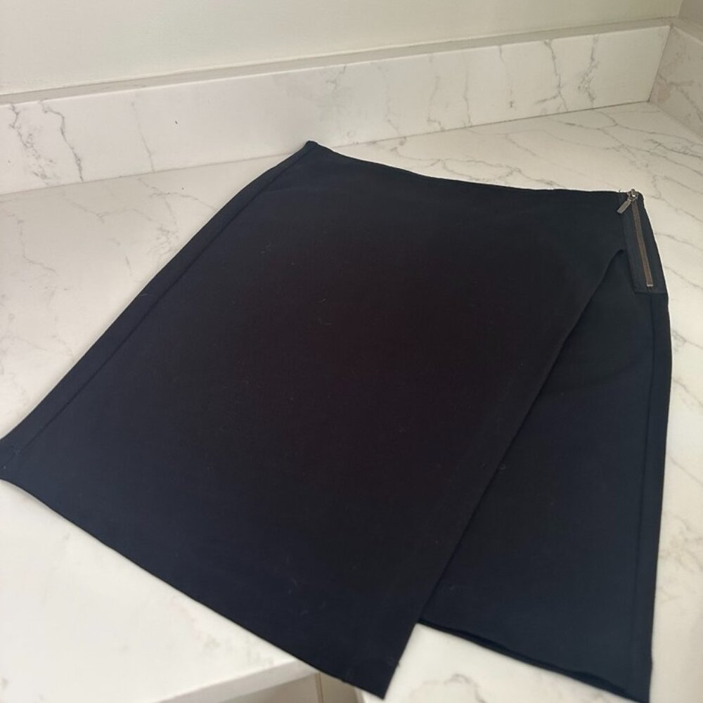 CABI #998 Ponte Asymmetrical Faux Wrap Skirt In Black Size 6